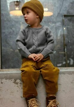 Lil Atelier Trui - Monument