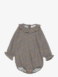 Lil Atelier NBFLOTUS LS LOOSE BODY LIL - QUIET SHADE